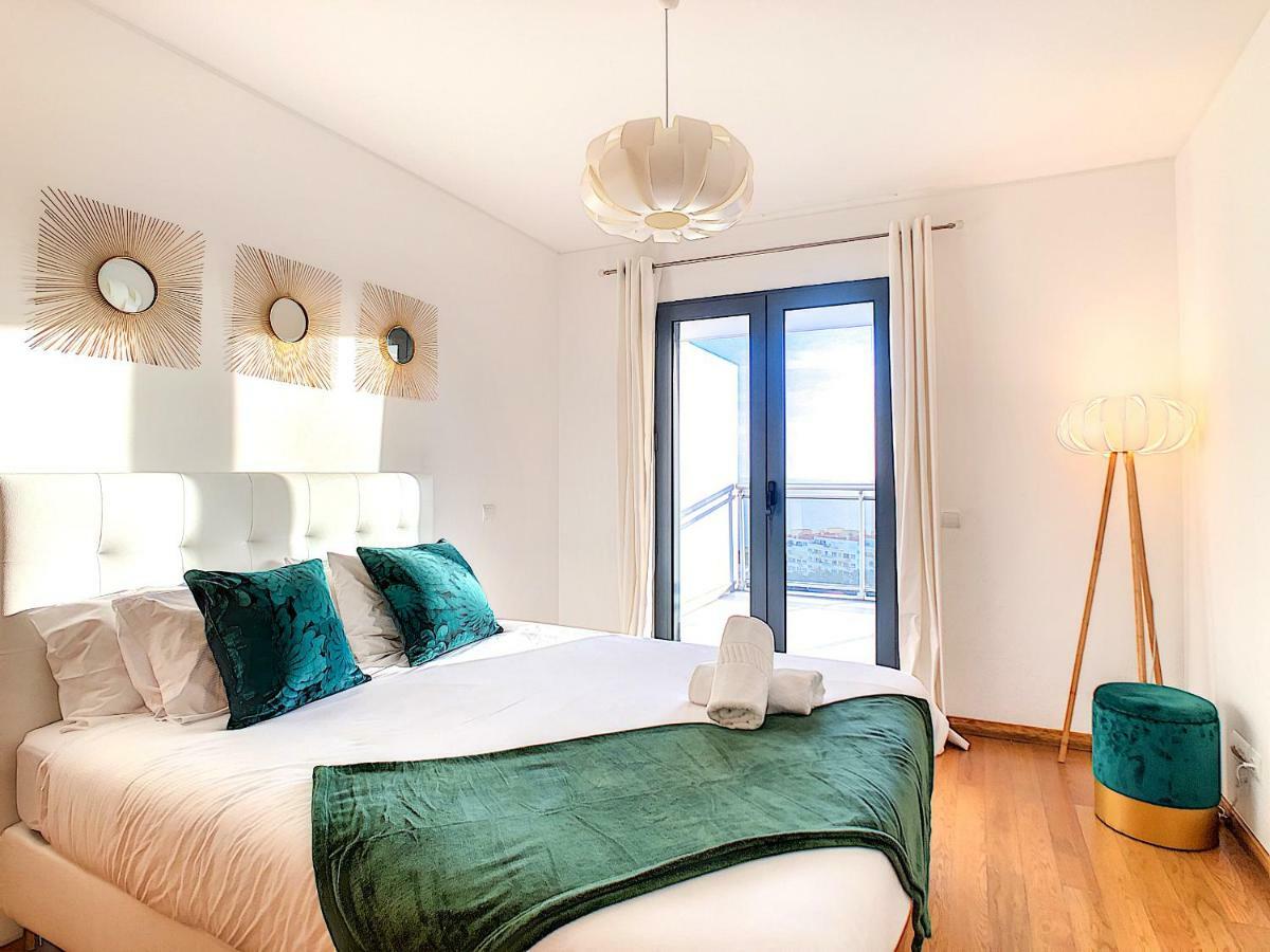 Apartamento Paradisus By Lovelystay Caniço Exteriér fotografie